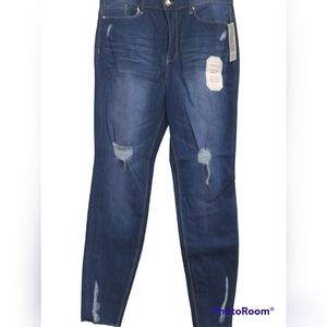 Born Again, Pants by No Boundaries